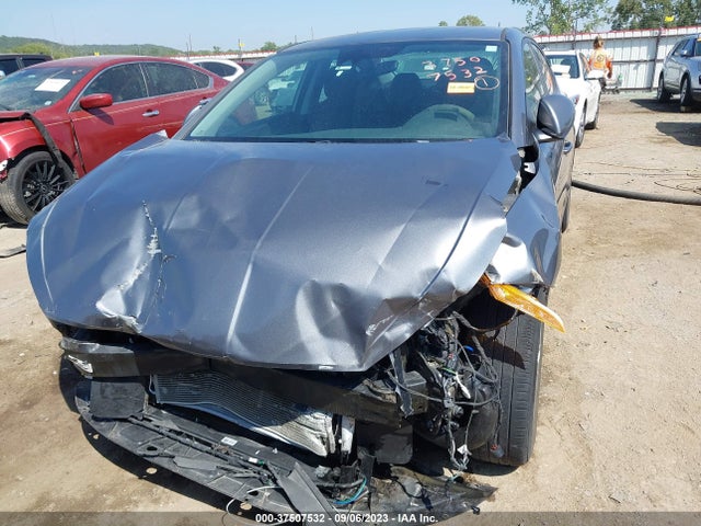 2020 HYUNDAI ELANTRA SEL VIN: 5NPD84LF7LH516610