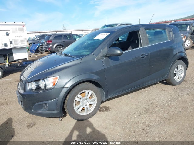 Chevrolet SONIC LT 2014 1G1JC6SB5E4144276 Image 2