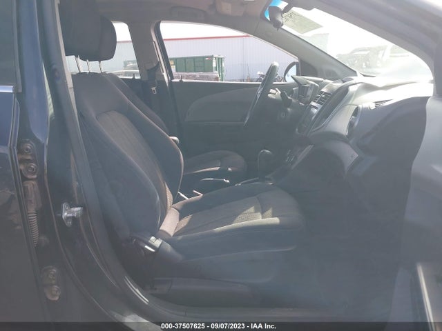 Chevrolet SONIC LT 2014 1G1JC6SB5E4144276 Image 5