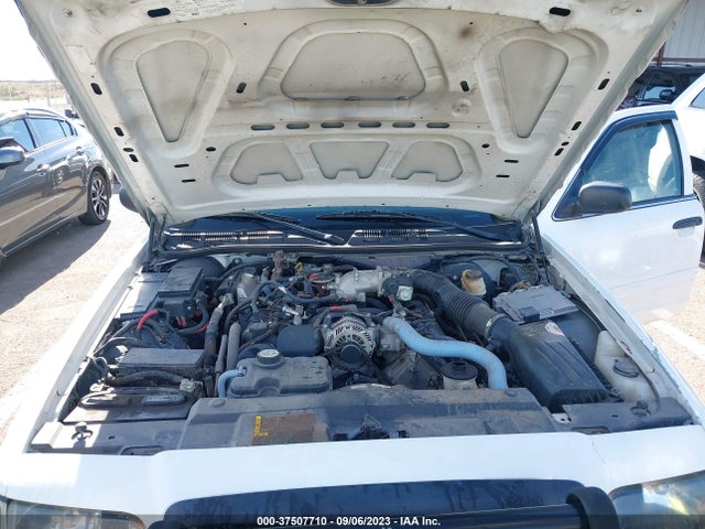2008 FORD POLICE INTERCEPTOR 2FAHP71V98X145638 Photo 9