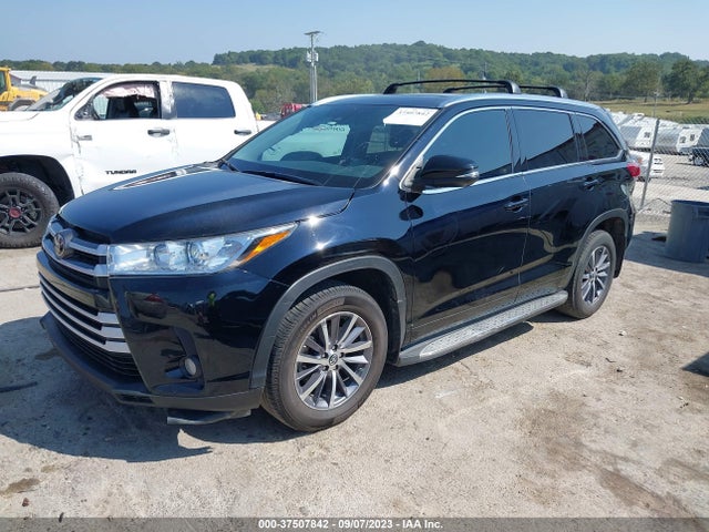 Toyota Highlander Xle/se 2017 5TDJZRFH4HS467457 Image 2