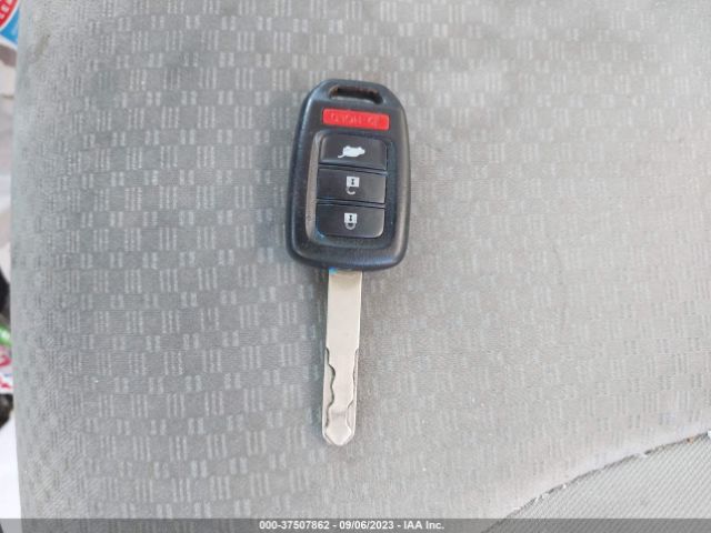 2HKRM4H32GH657705 Honda CR-V LX