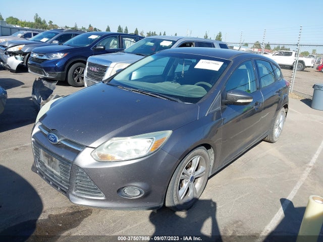 Ford FOCUS SE 2014 1FADP3K2XEL211182 Image 2