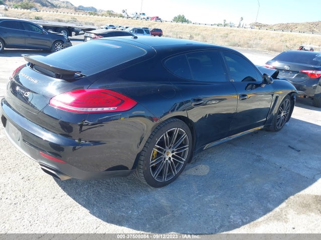 Porsche Panamera 2016 WP0AA2A70GL000601 Image 4