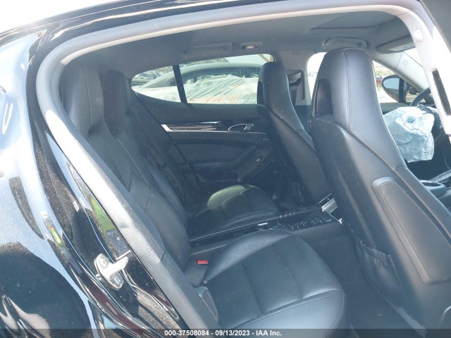 Porsche Panamera 2016 WP0AA2A70GL000601 Image 8