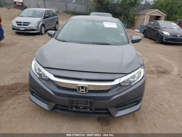 19XFC2F58HE014263 Honda Civic Sedan Lx
