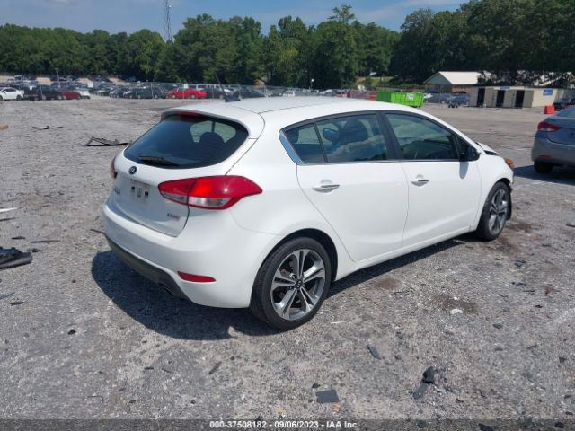 KNAFX5A81G5548073 KIA Forte 5-door Ex