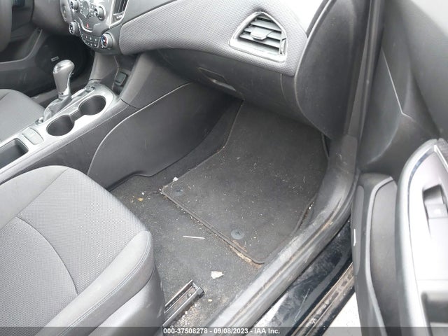 37508278 :رقم المزاد ، 1G1BE5SMXH7159014 vin ، 2017 Chevrolet Cruze Lt مزاد بيع