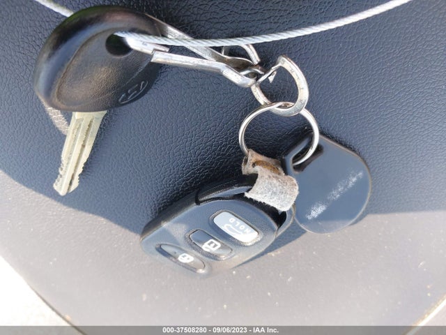 2011 HYUNDAI ELANTRA LTD PZEV VIN: 5NPDH4AE8BH018716