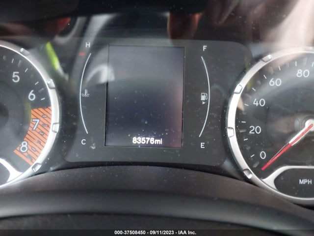 ZACNJBAB6LPK99813 Jeep Renegade Upland