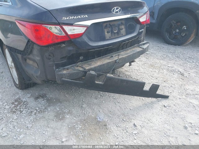 2011 HYUNDAI SONATA LTD VIN: 5NPEC4AC2BH039899