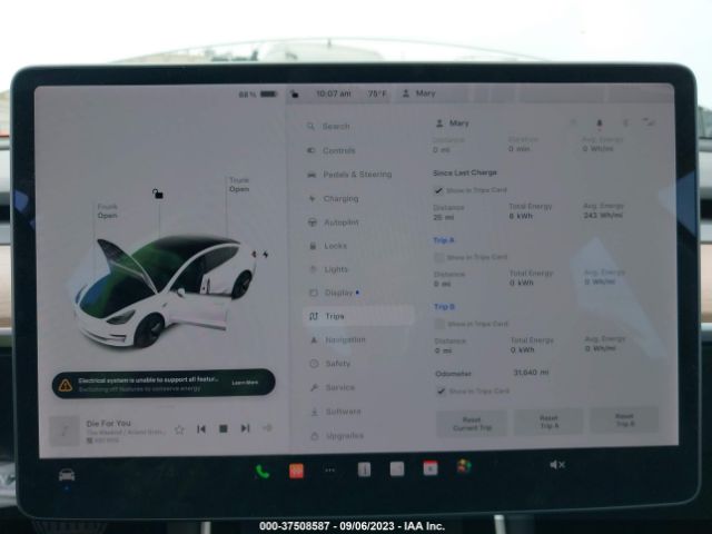 5YJ3E1EA7KF485621 Tesla Model 3 Range