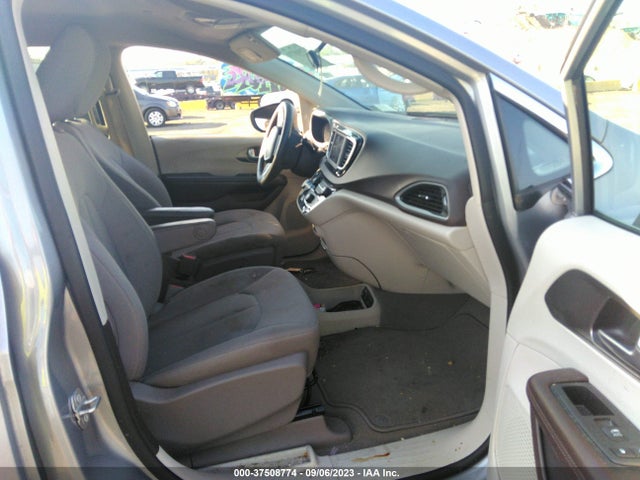 2C4RC1CG6LR279106 Chrysler Voyager Lx
