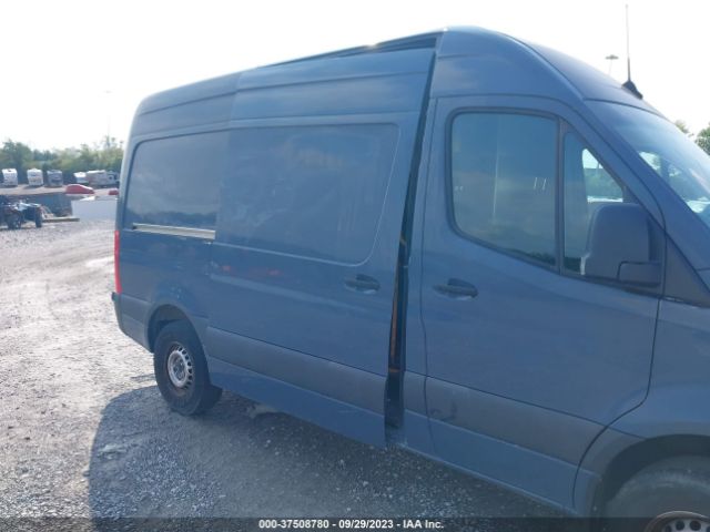 WD4PF0CD2KP103240 Mercedes-Benz SPRINTER VAN