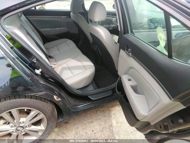 Hyundai Elantra Value Edition 2018 5NPD84LF0JH343204 Image 8
