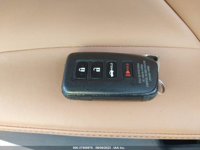 JTHBA1D20G5012300 Lexus IS 200T
