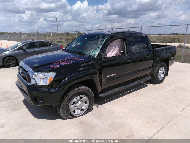 Toyota Tacoma Prerunner 2015 5TFJX4GN0FX048221 Image 2