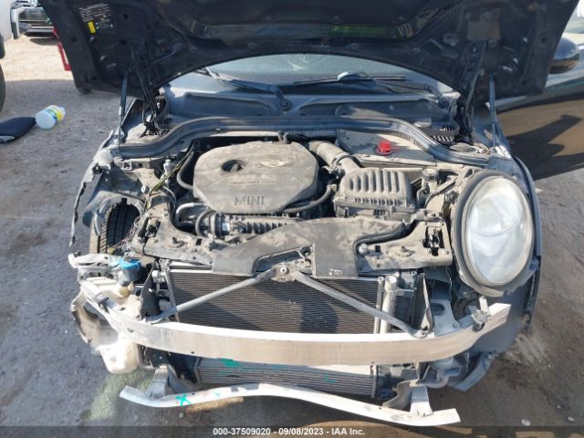 WMWXP5C38H2G61045 Mini Hardtop 2 Door Cooper