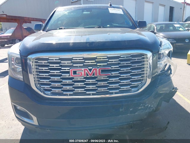 GMC YUKON DENALI 2018 1GKS2CKJ4JR114627 Image 11