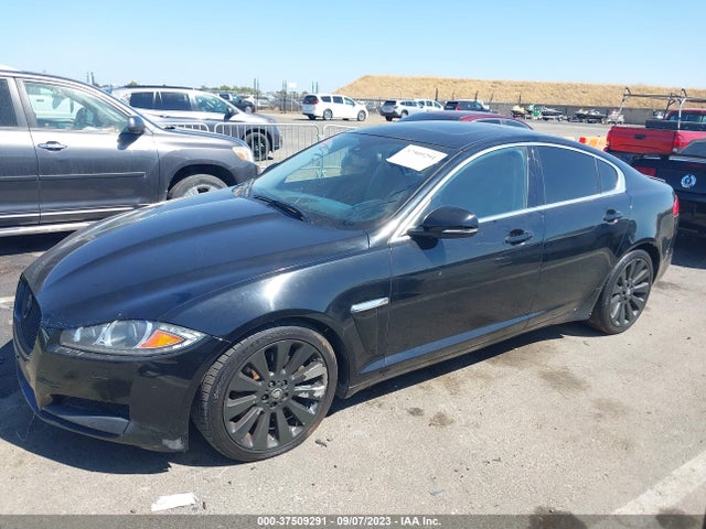 2012 JAGUAR XF VIN: SAJWA0FB5CLS58423