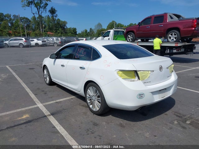 1G4PP5SK4E4186868 Buick Verano