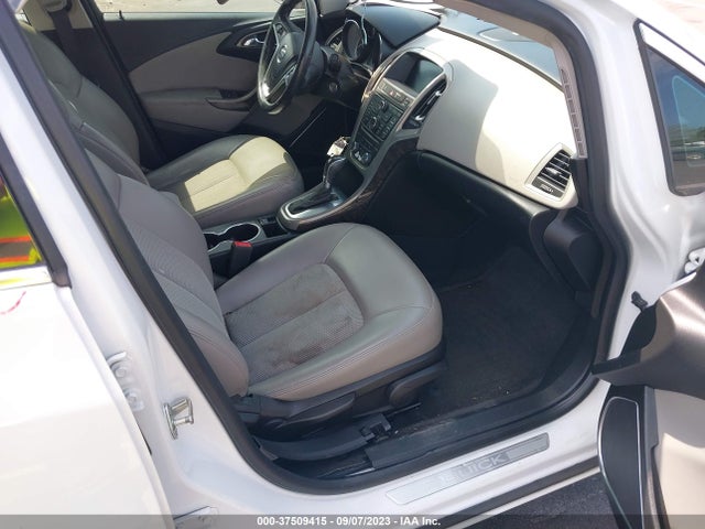 1G4PP5SK4E4186868 Buick Verano