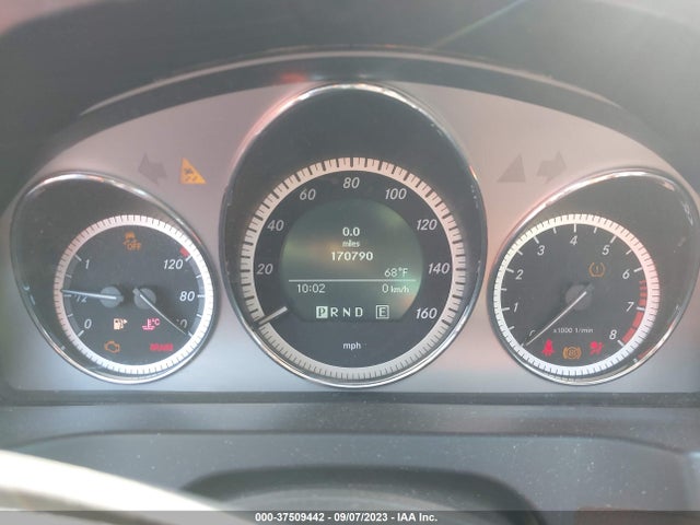 2011 MERCEDES-BENZ C-CLASS C 300 VIN: WDDGF5EB8BR174083