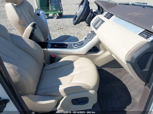 2015 LAND ROVER RANGE ROVER EVOQUE PURE PLUS VIN: SALVP2BG0FH995583