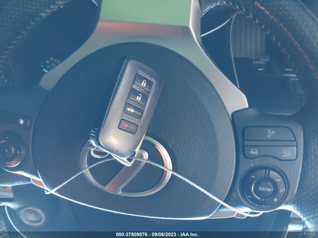 JTHBA1D22G5005560 Lexus IS 200T