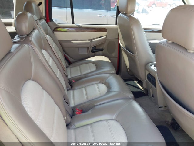 2005 FORD EXPLORER EDDIE BAUER VIN: 1FMDU74K15UB38555