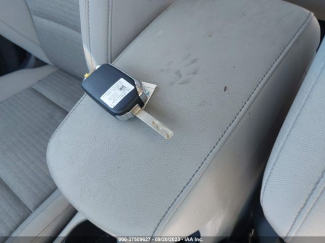 KNDJ23AU6L7117661 KIA SOUL S