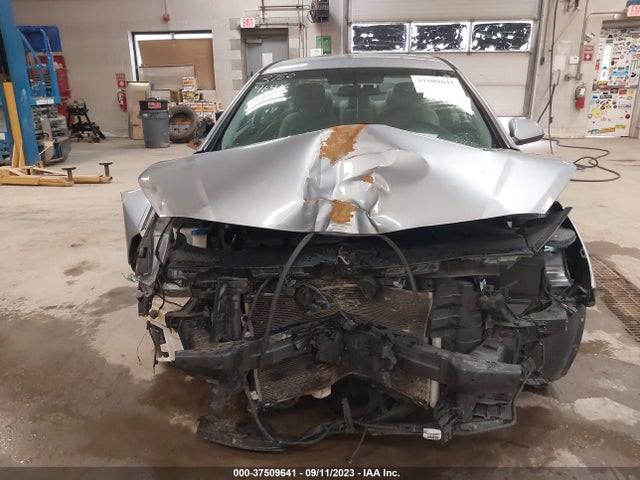 2015 HYUNDAI SONATA 2.4L SE VIN: 5NPE24AF2FH024547