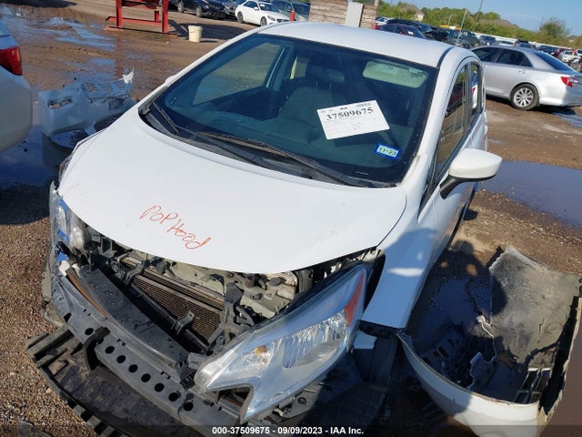 Nissan Versa Note S Plus 2016 3N1CE2CPXGL391774 Image 2