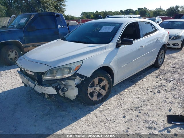 Chevrolet MALIBU LS 2015 1G11B5SL5FF144371 Image 2
