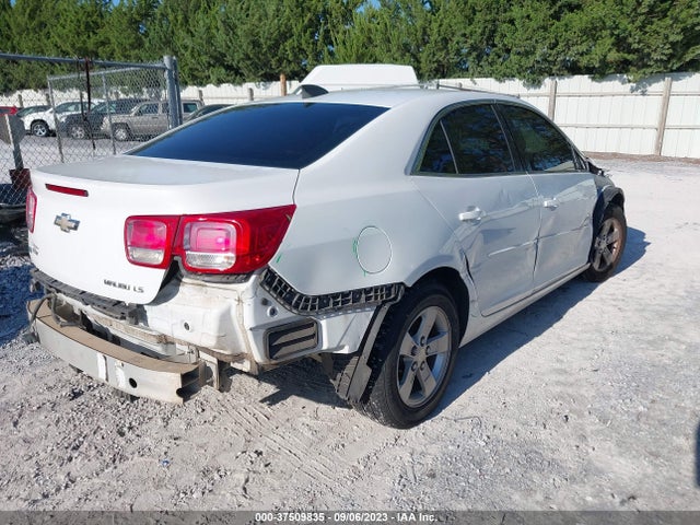 Chevrolet MALIBU LS 2015 1G11B5SL5FF144371 Image 4
