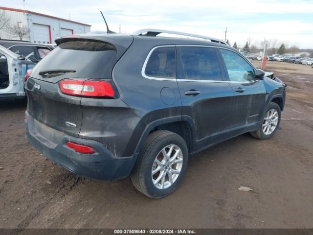 1C4PJLCB1GW200645 Jeep Cherokee Latitude