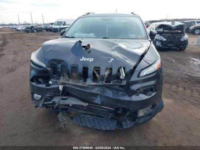 1C4PJLCB1GW200645 Jeep Cherokee Latitude