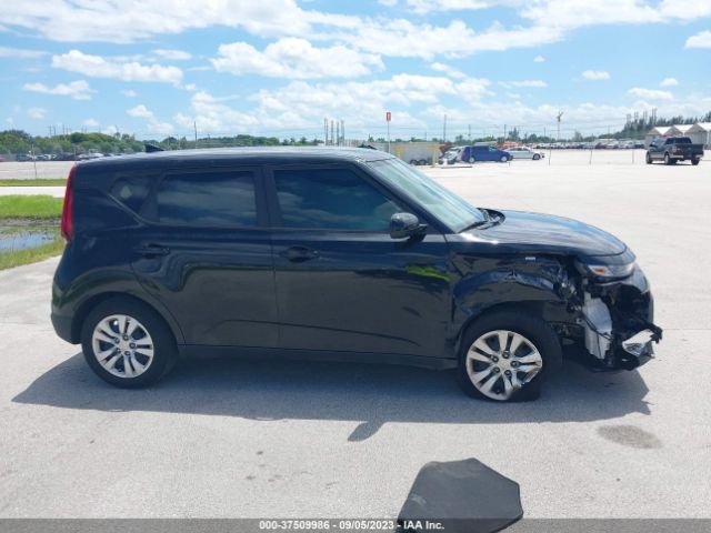 KNDJ23AU0N7800572 KIA SOUL LX