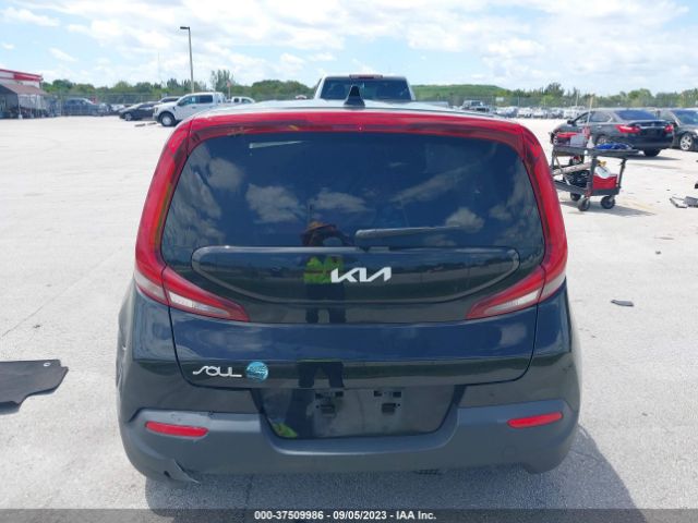 KNDJ23AU0N7800572 KIA SOUL LX