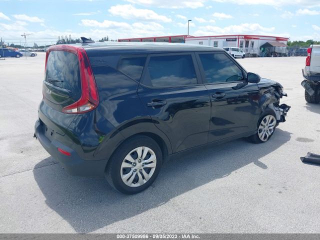 KNDJ23AU0N7800572 KIA SOUL LX