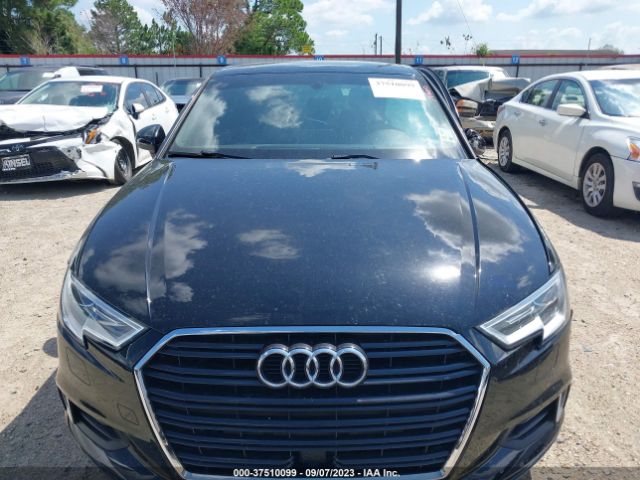 WAUAUGFFXK1010901 Audi A3 40 Premium/40 Titanium Premium