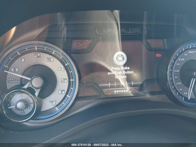 2022 RAM 1500 LIMITED VIN: 1C6SRFHT3NN118576