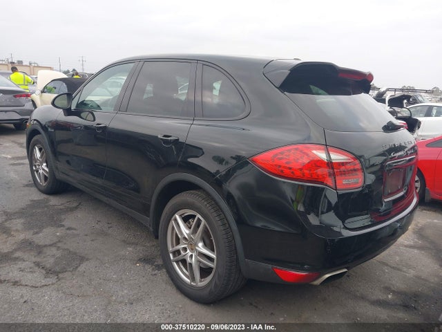2012 PORSCHE CAYENNE HYBRID WP1AE2A24CLA90157 Photo 2