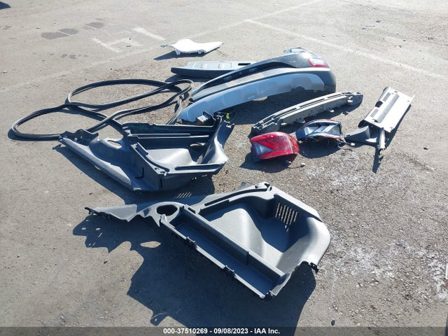 2020 HYUNDAI VENUE SEL VIN: KMHRC8A34LU027359