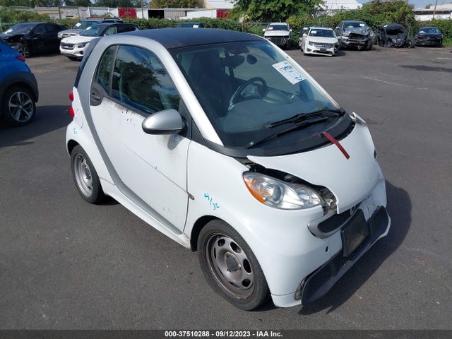 2015 SMART FORTWO PASSION/PURE VIN: WMEEJ3BA5FK805257