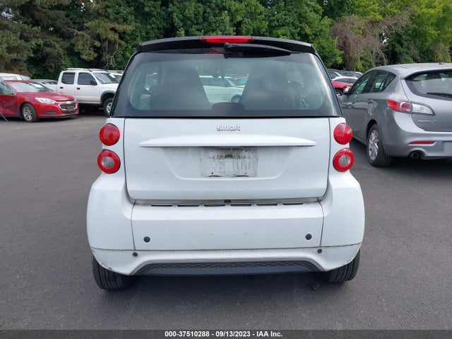 2015 SMART FORTWO PASSION/PURE VIN: WMEEJ3BA5FK805257