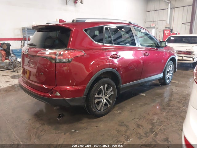 Toyota RAV4 LE 2018 2T3ZFREV7JW511488 Image 4
