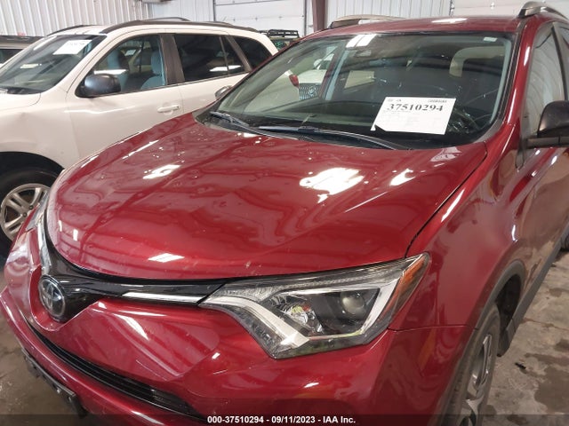 Toyota RAV4 LE 2018 2T3ZFREV7JW511488 Image 6