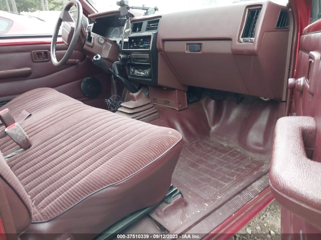 1993 NISSAN TRUCK SHORT WHEELBASE VIN: 1N6SD11S9PC369321