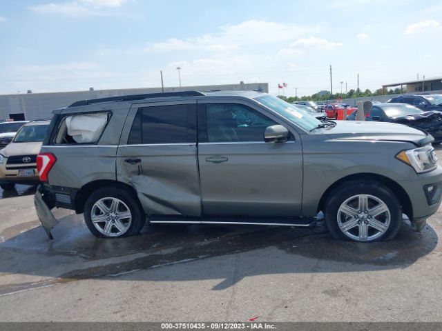 1FMJU1HT1KEA52686 Ford Expedition Xlt